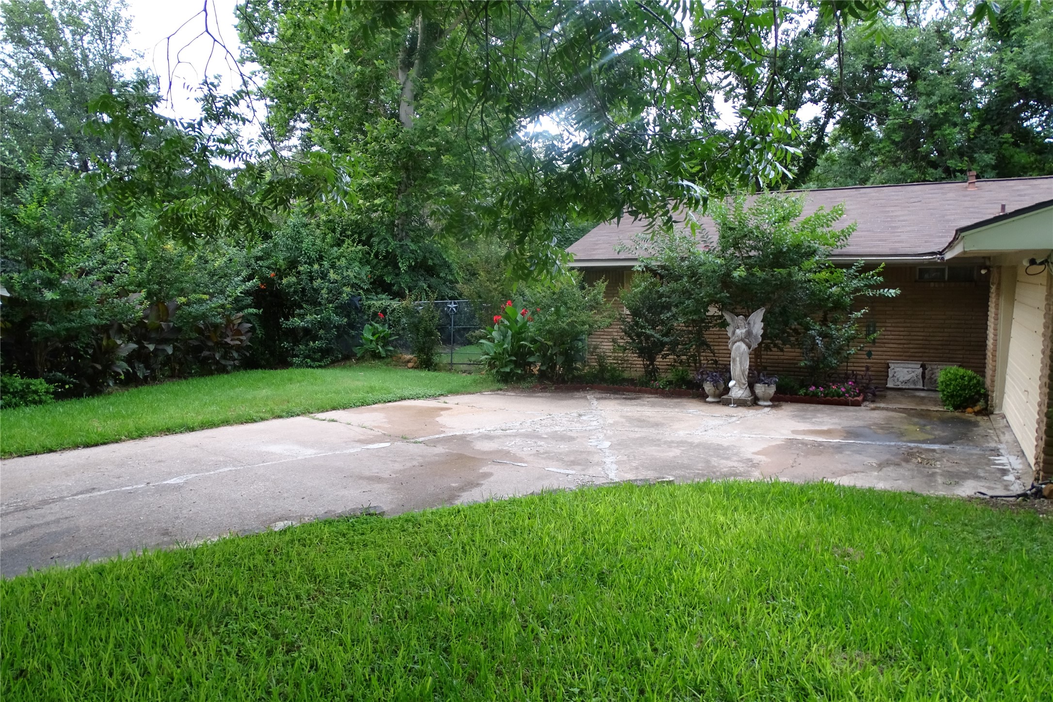 411 Brookwood Drive Woodway TX 76712
