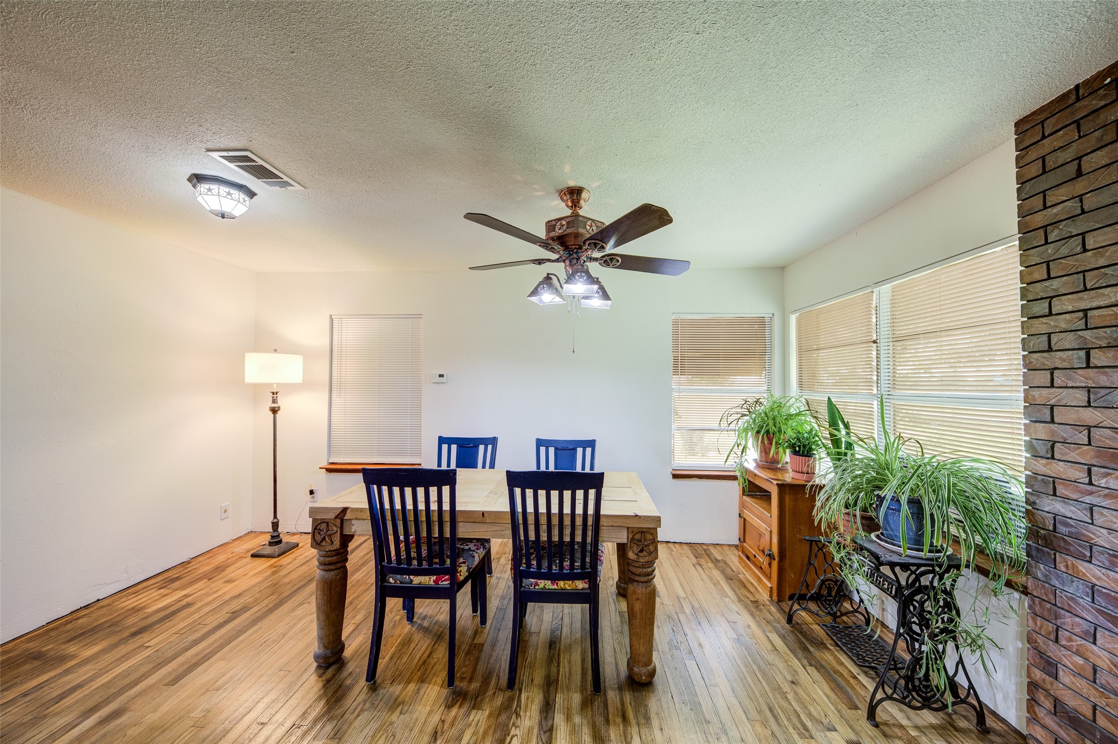 716 County Road 4757 Boyd TX 76023