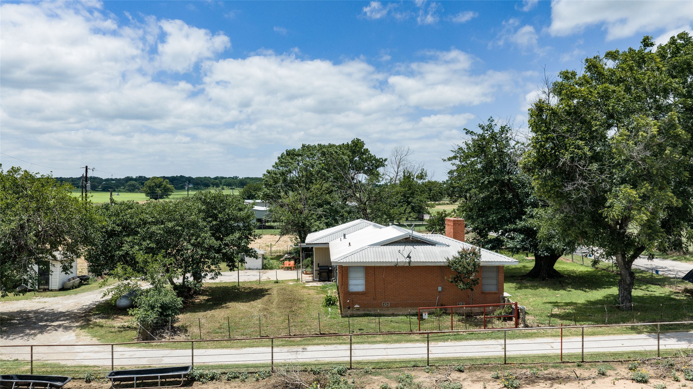 716 County Road 4757 Boyd TX 76023