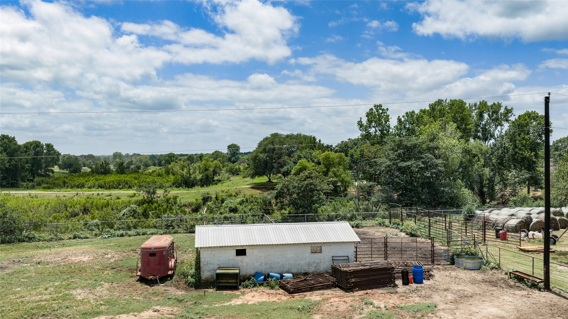 716 County Road 4757 Boyd TX 76023
