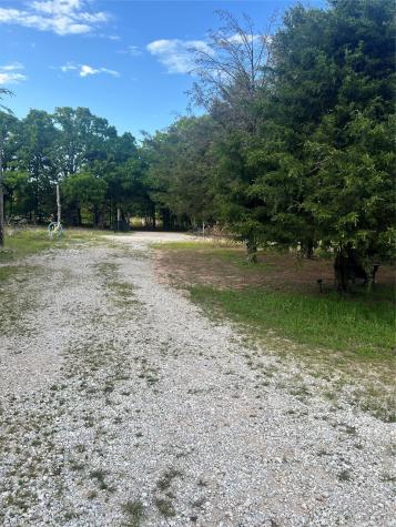 1327 County Road 3702 Quinlan TX 75474