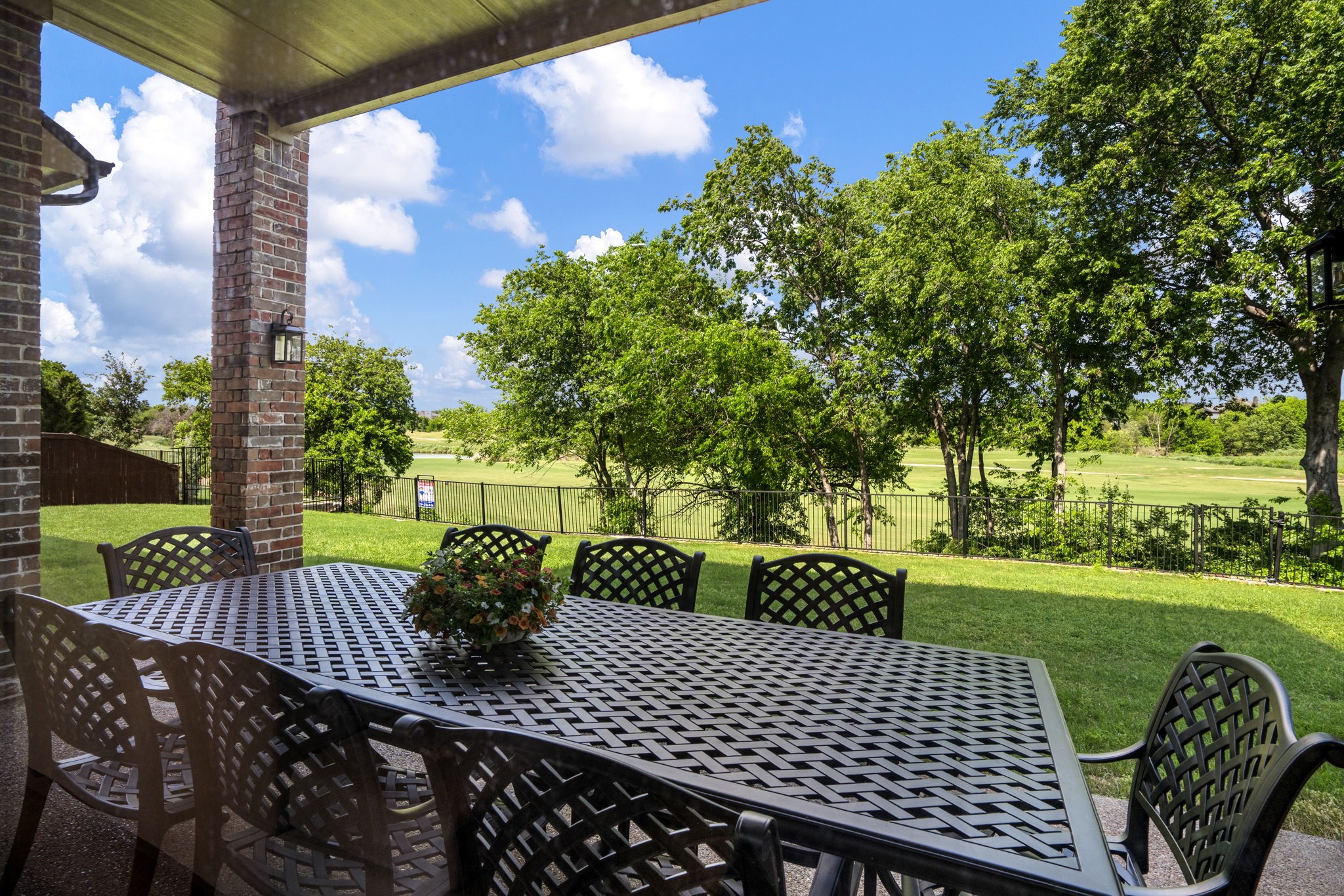 1888 Prairie Creek Trail Frisco TX 75033