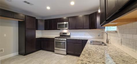 514 Vernet Street Richardson TX 75080