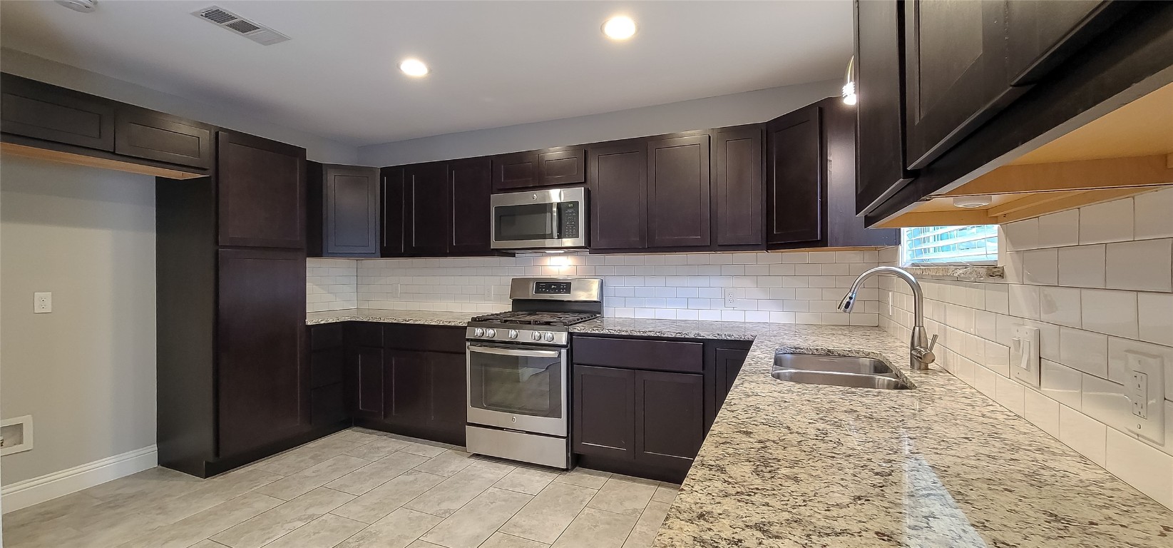 514 Vernet Street Richardson TX 75080