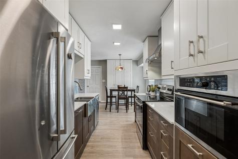 605 Meadow Heath Circle Dallas TX 75232