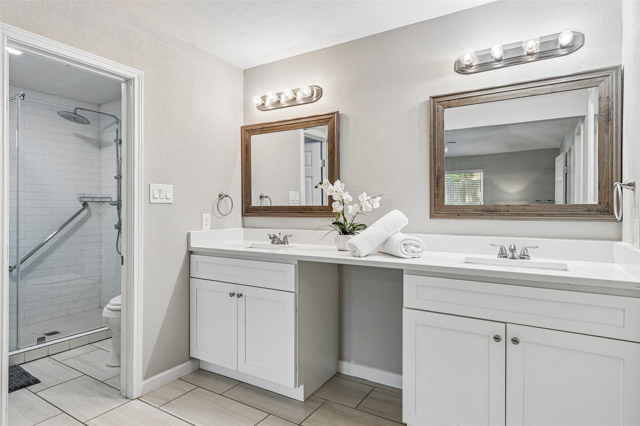 605 Meadow Heath Circle Dallas TX 75232