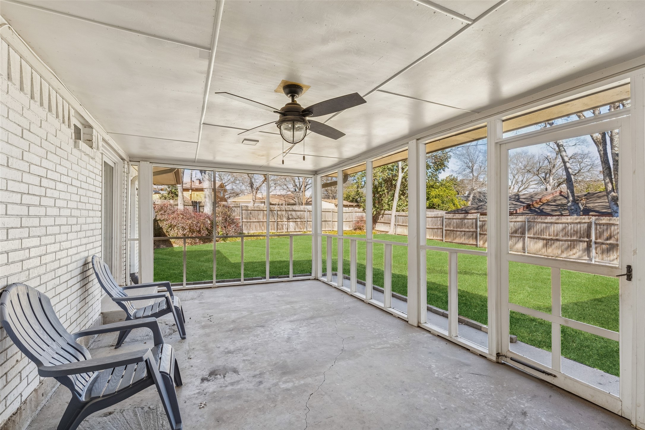 605 Meadow Heath Circle Dallas TX 75232