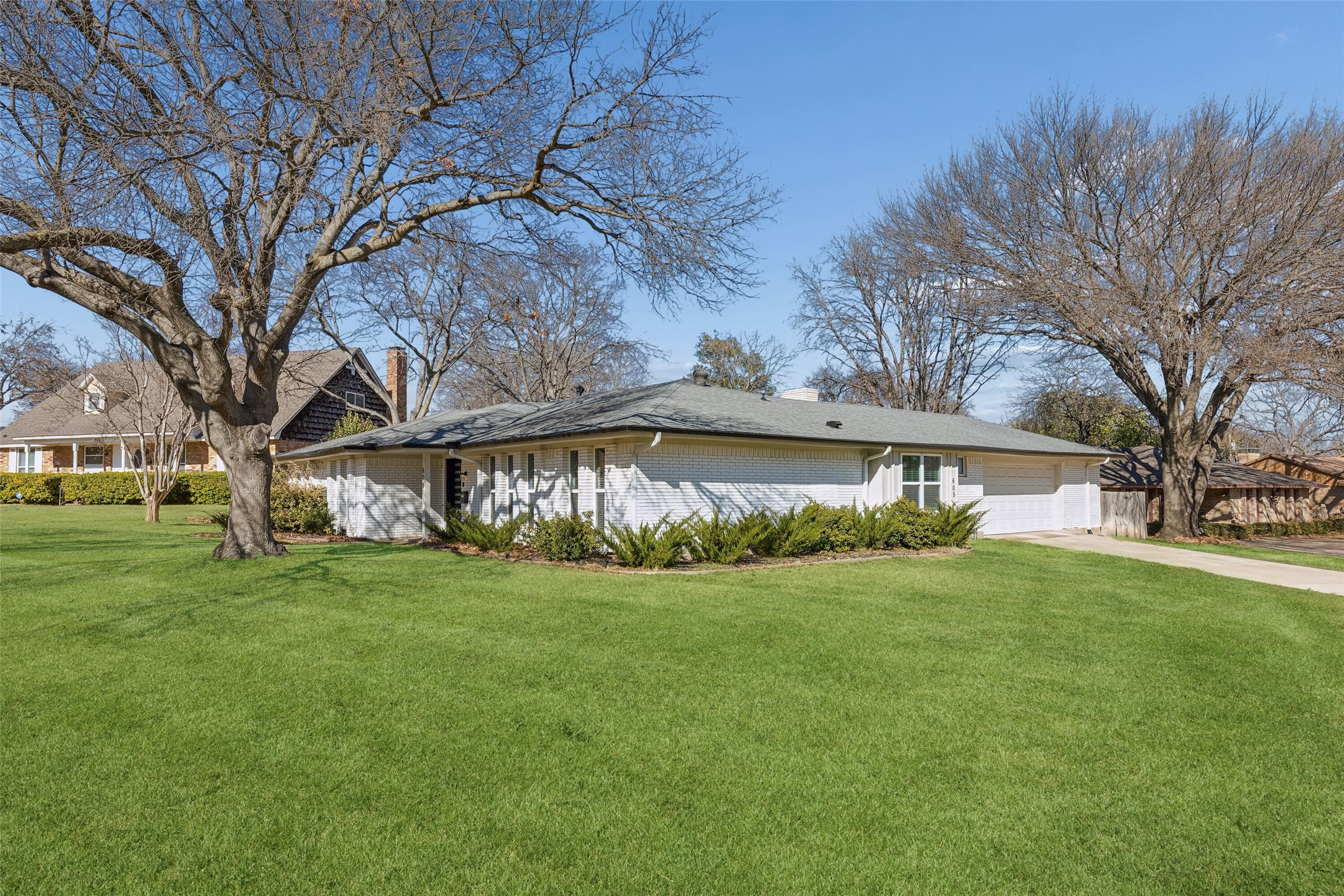 605 Meadow Heath Circle Dallas TX 75232