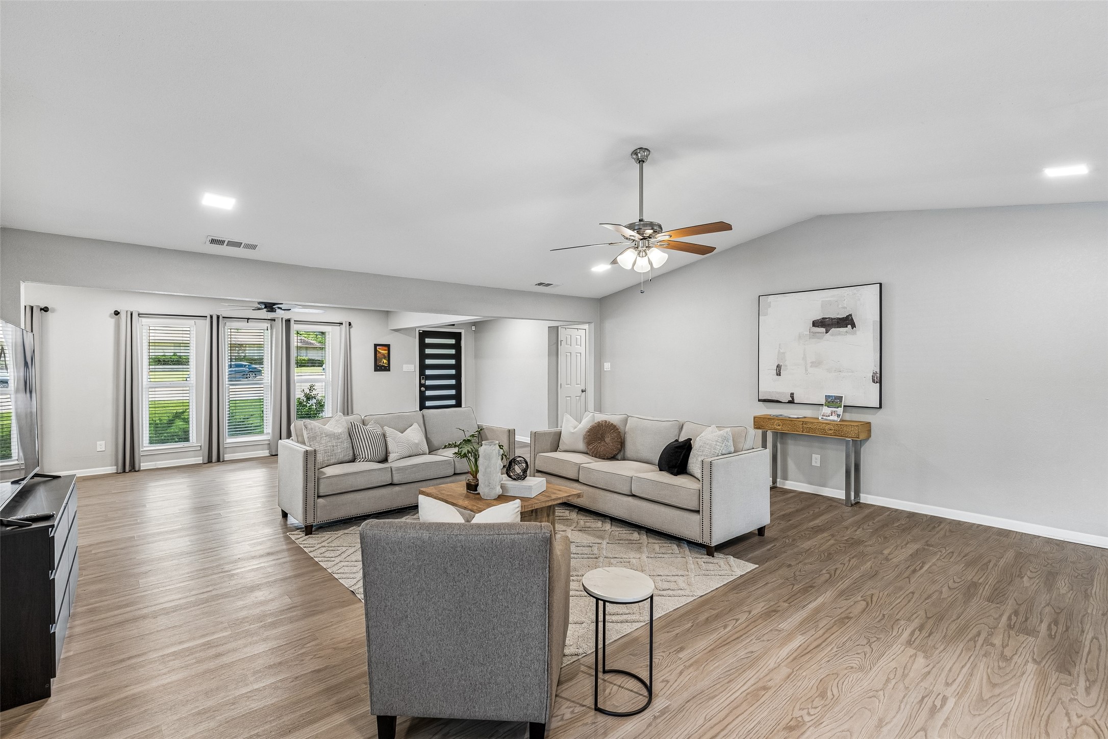 605 Meadow Heath Circle Dallas TX 75232