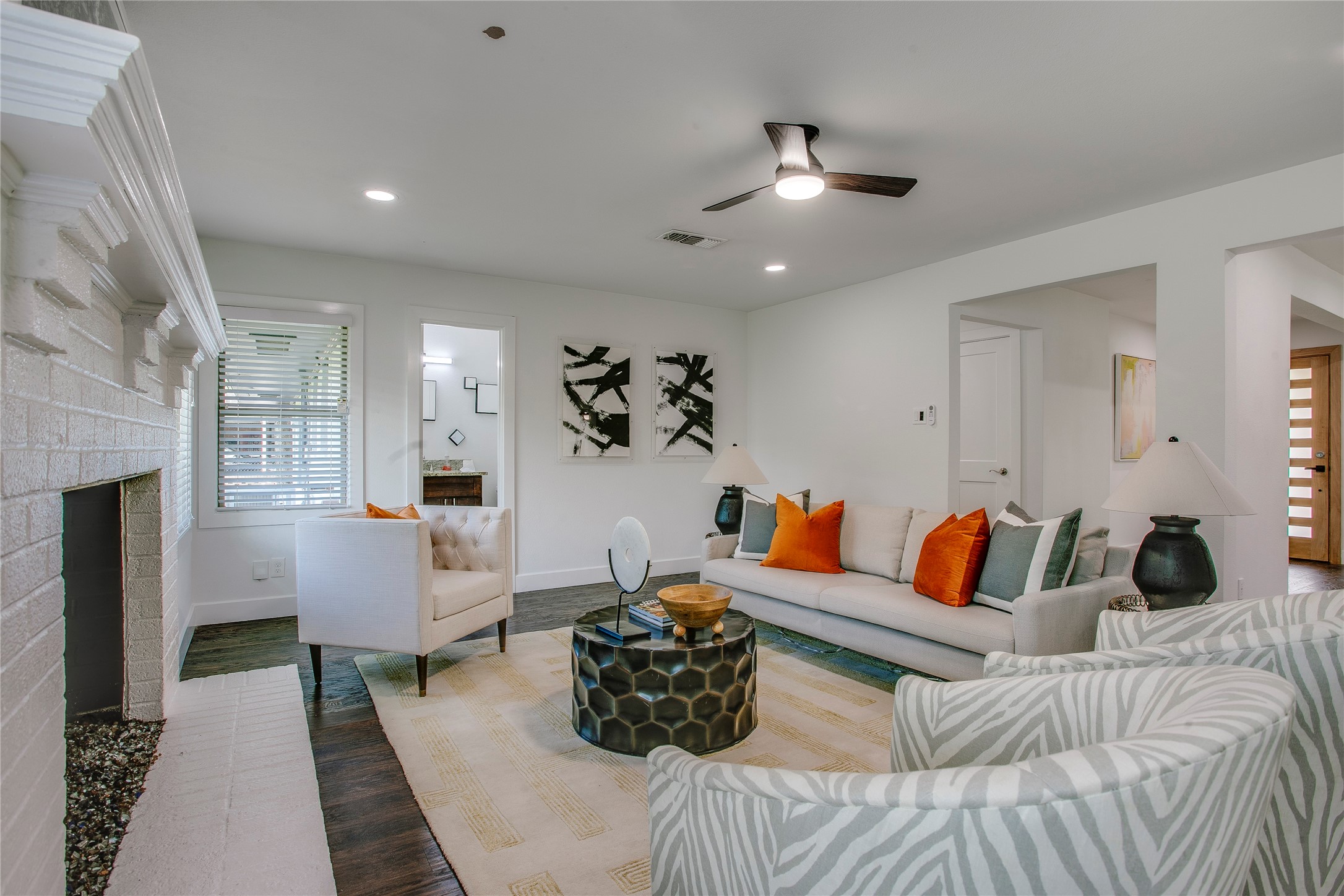6207 Royal Lane Dallas TX 75230