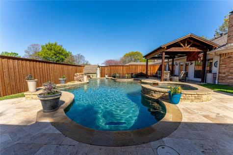 6105 Raleigh Drive Garland TX 75044