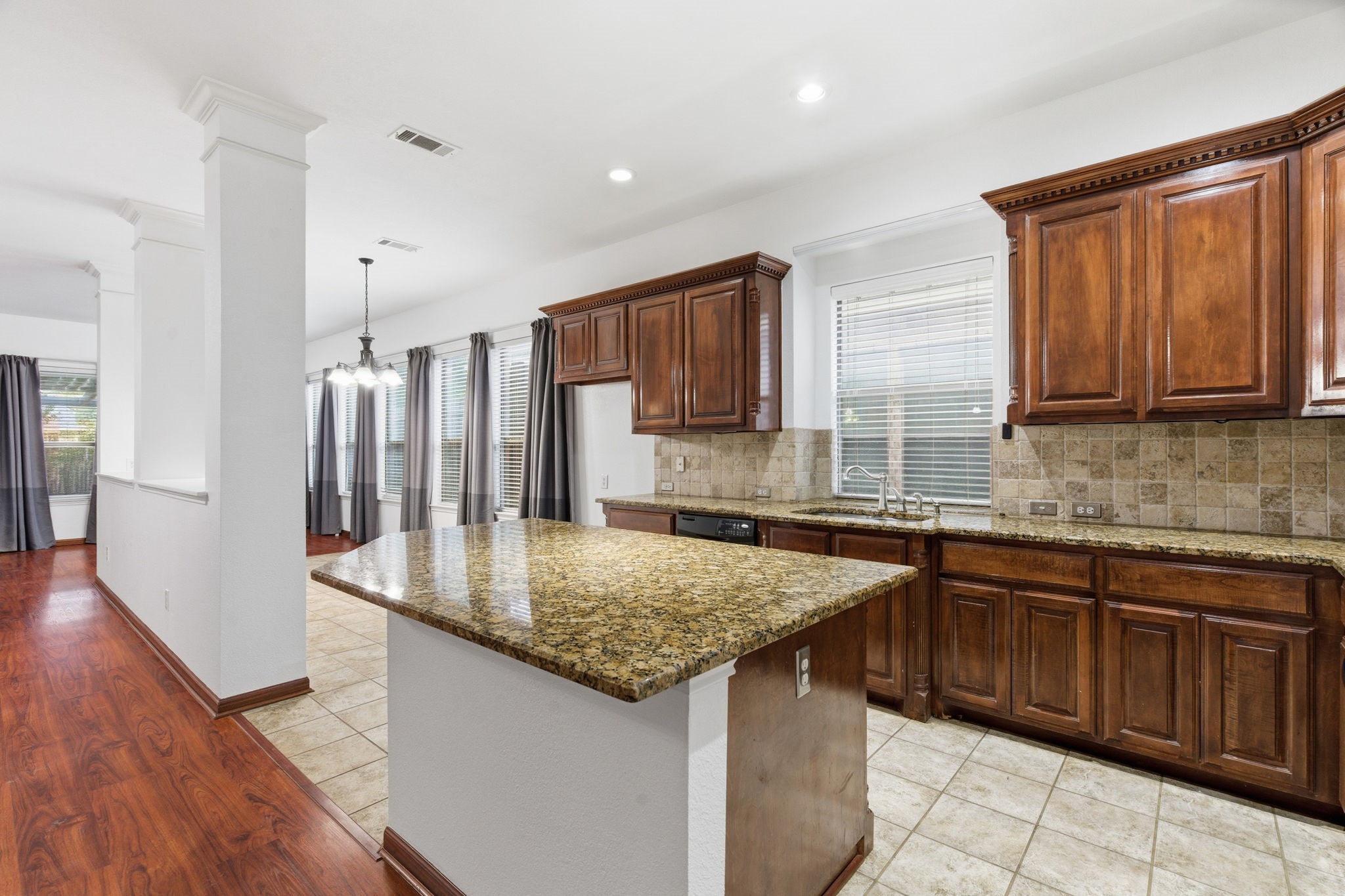 2930 Coteau Way Dallas TX 75227