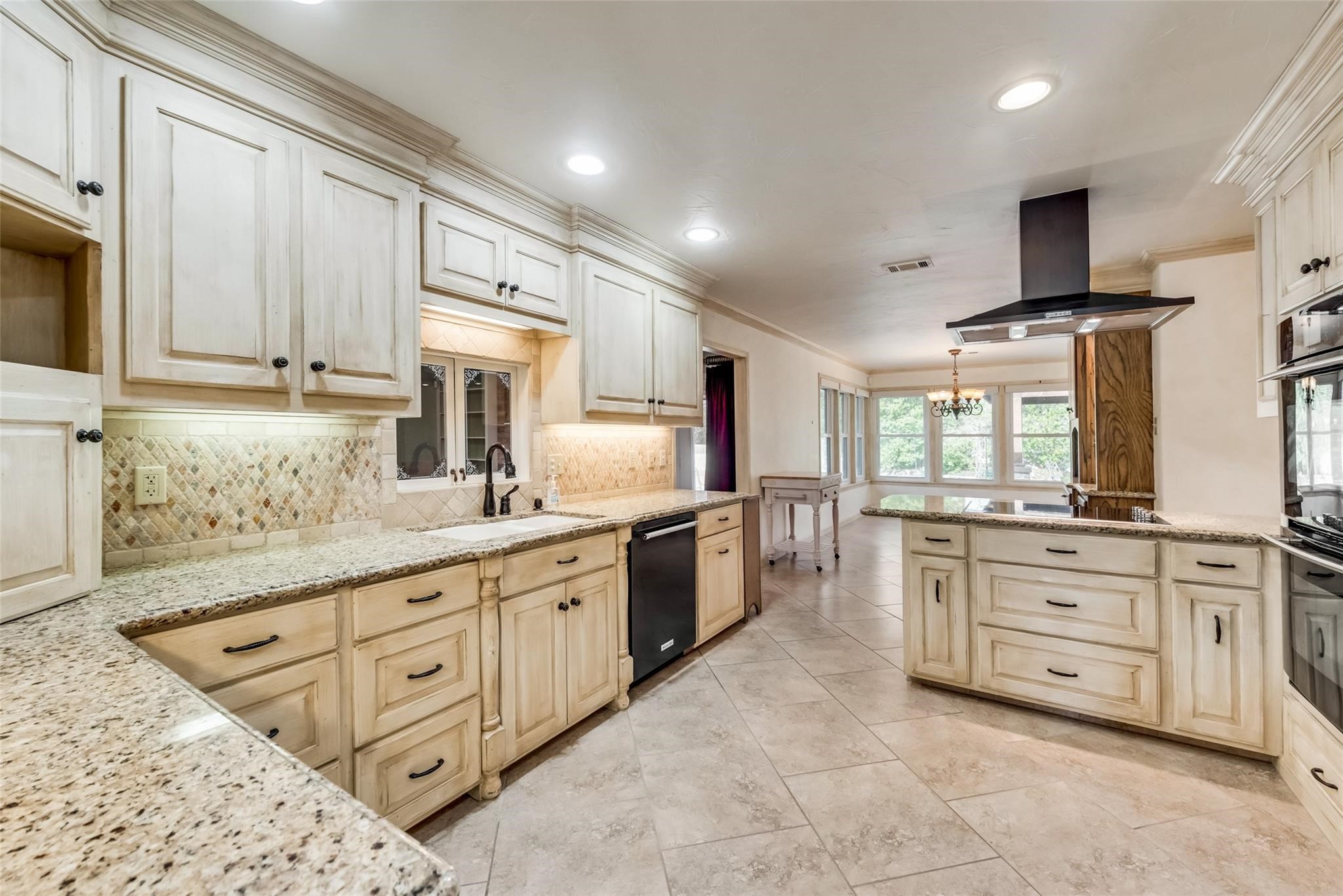 1821 Dartmouth Lane Corsicana TX 75110