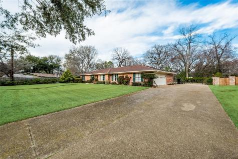 1821 Dartmouth Lane Corsicana TX 75110