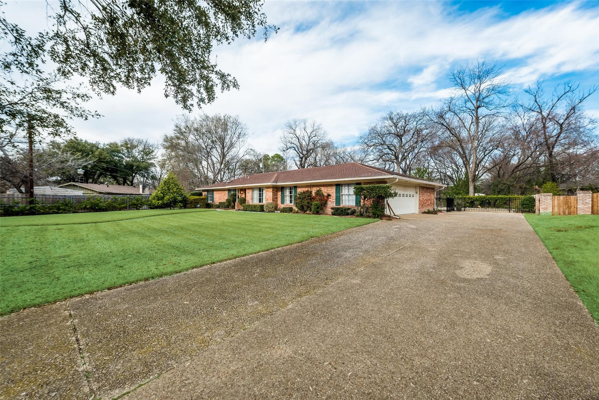 1821 Dartmouth Lane Corsicana TX 75110