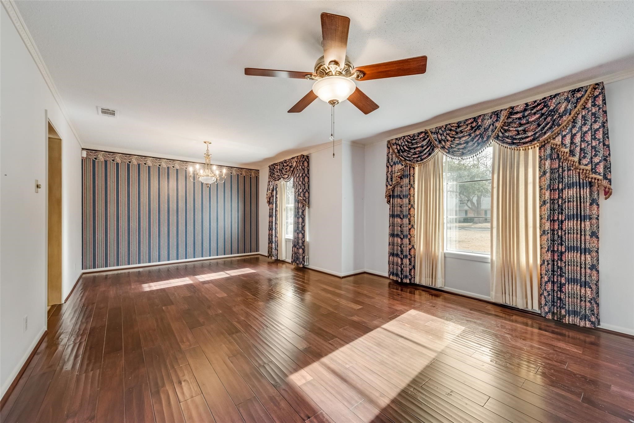 1821 Dartmouth Lane Corsicana TX 75110