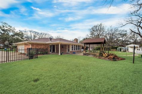 1821 Dartmouth Lane Corsicana TX 75110