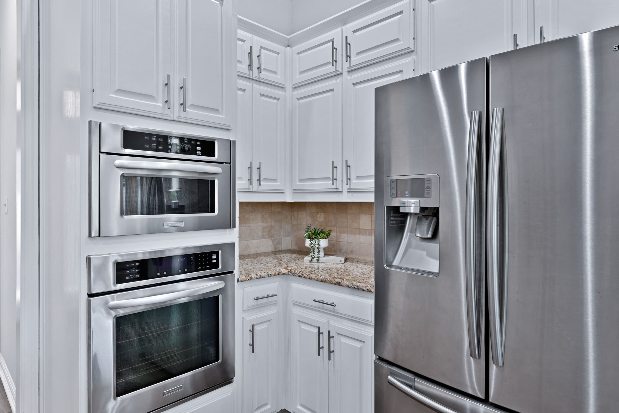1332 Lakewood Drive Mckinney TX 75072