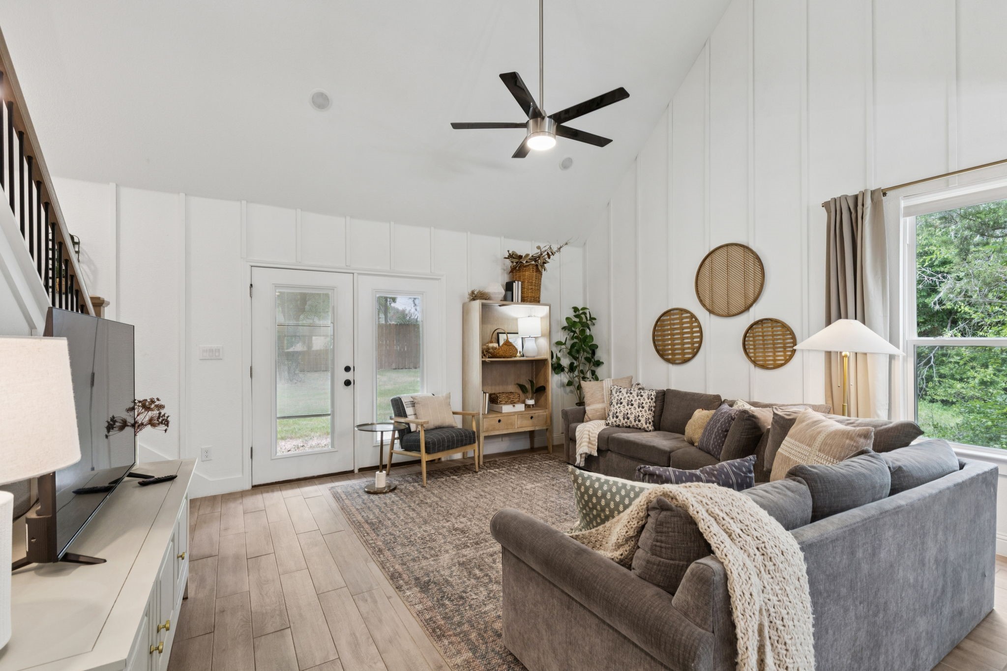 2212 Navasota Street Granbury TX 76048