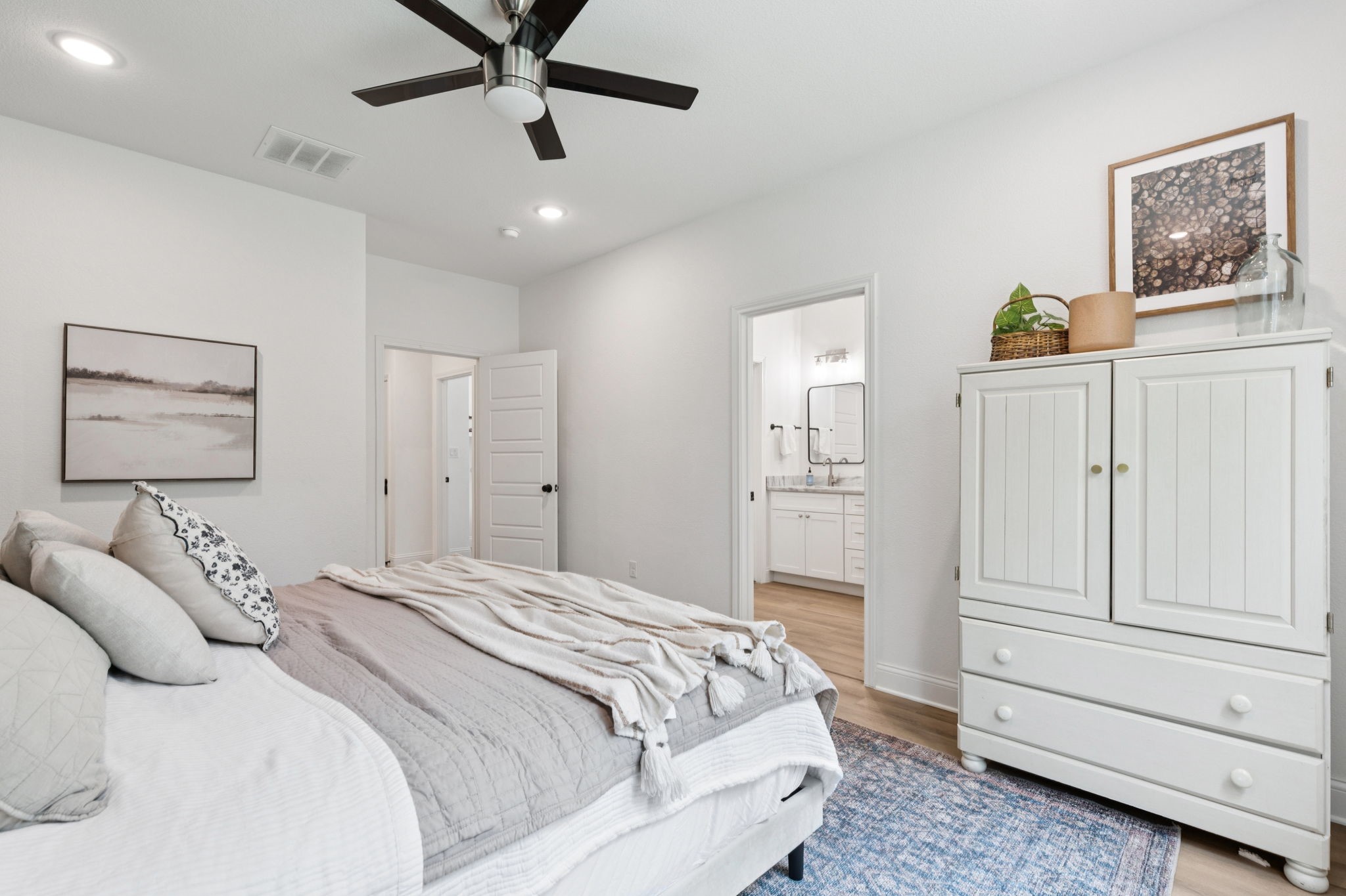 2212 Navasota Street Granbury TX 76048