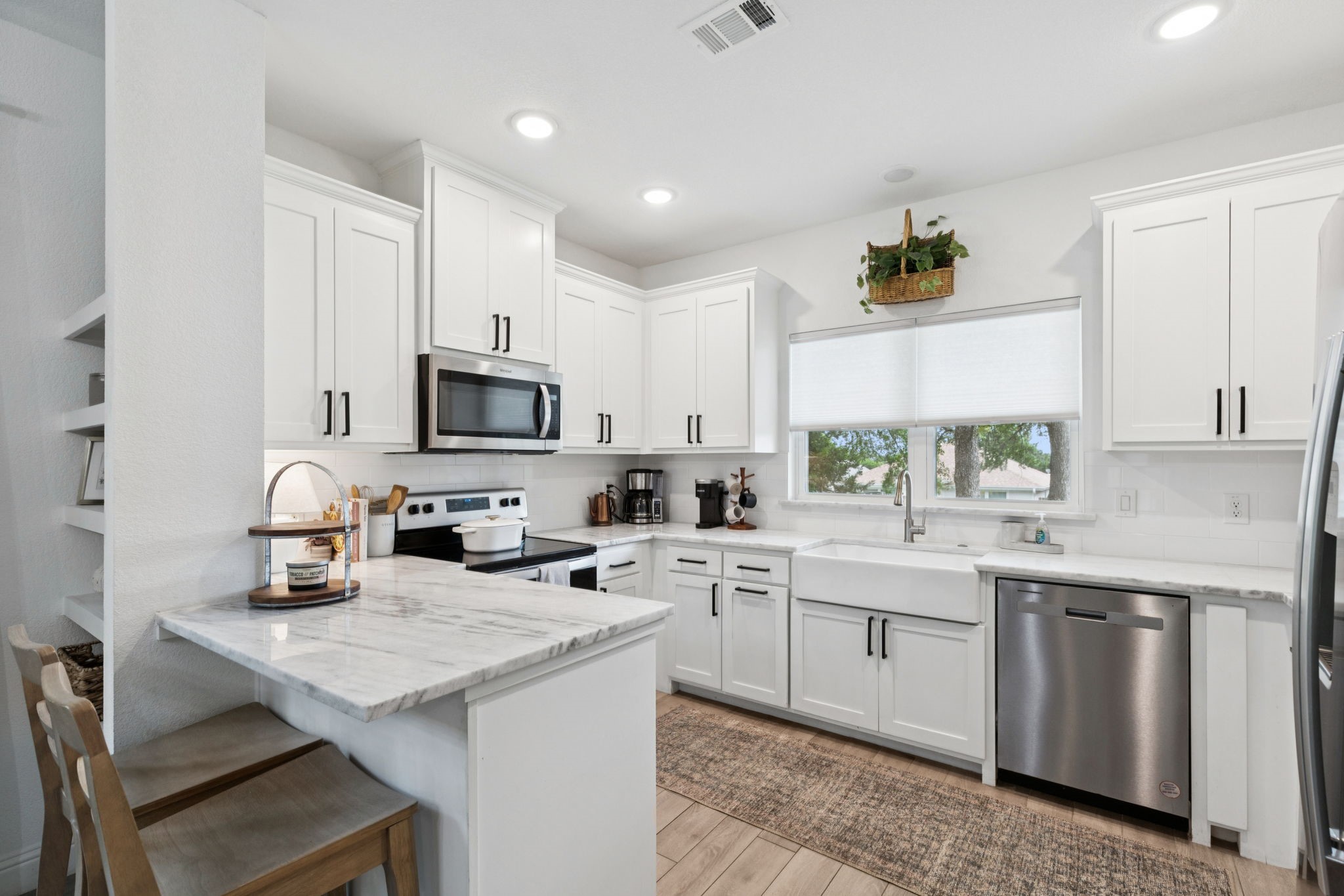 2212 Navasota Street Granbury TX 76048