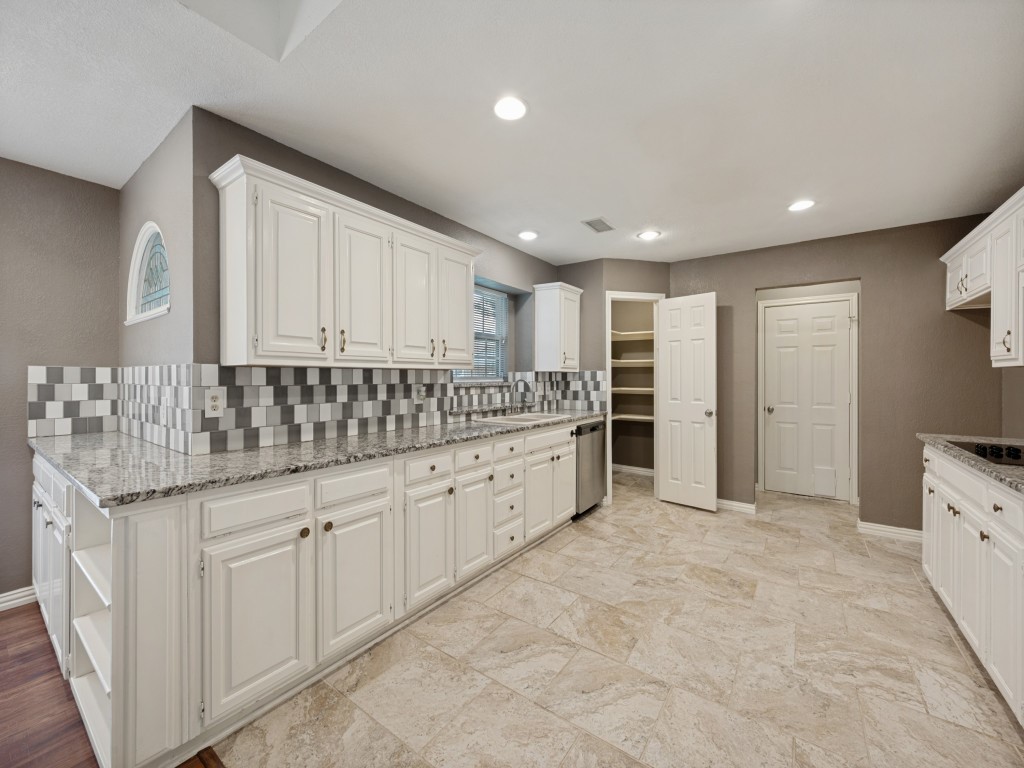 3317 Hazlewood Court Bedford TX 76021