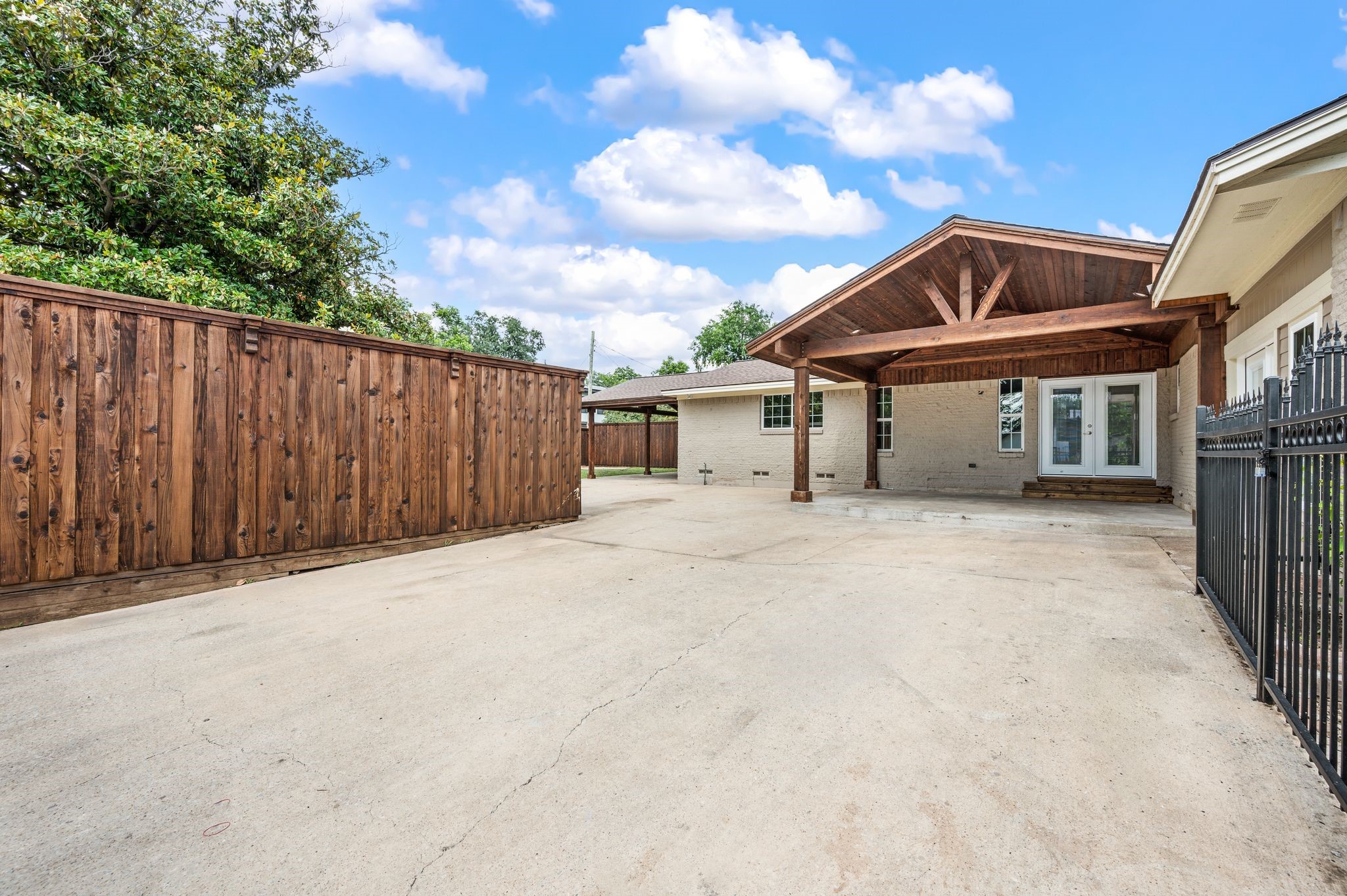 8405 Greenstone Drive Dallas TX 75243