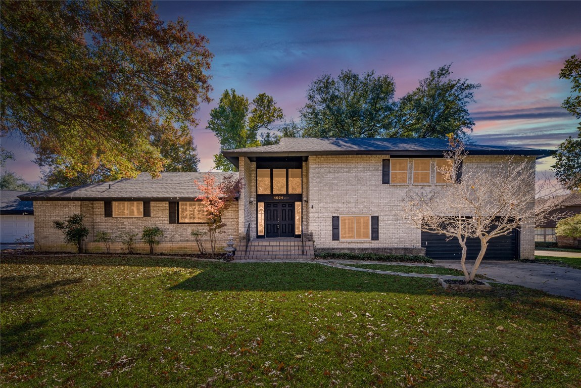4024 Diamond Loch W North Richland Hills TX 76180