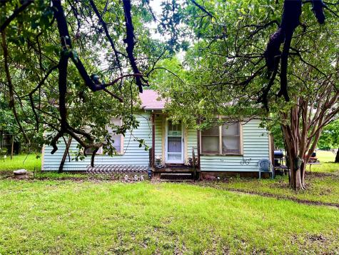 1101 Sportsman Park Road Azle TX 76020