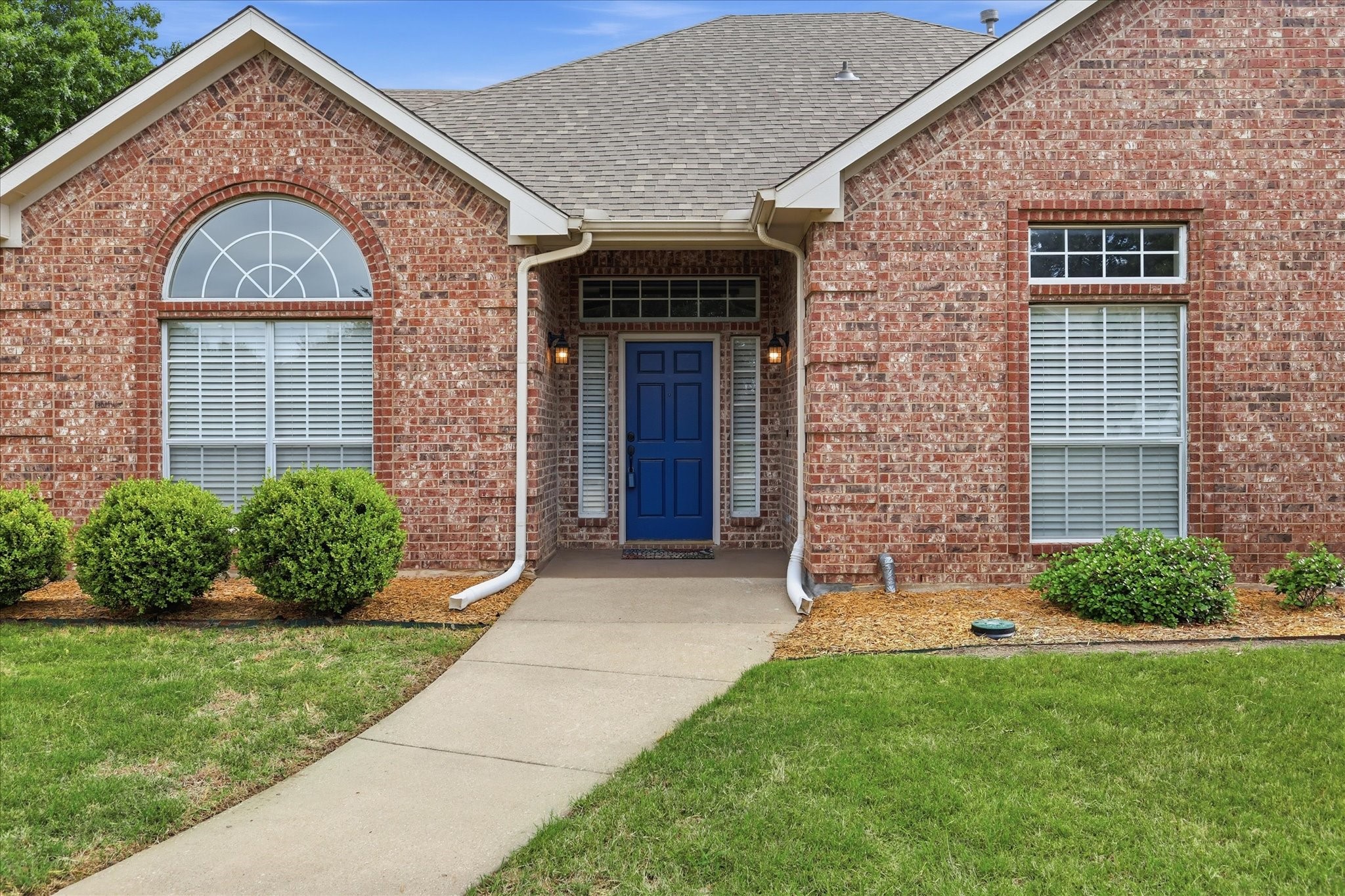 1146 Oakhurst Street Denton TX 76210