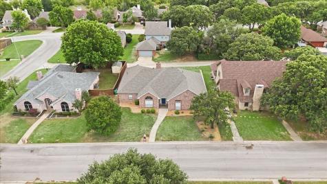 1146 Oakhurst Street Denton TX 76210