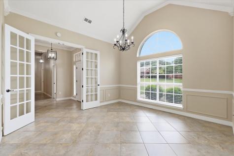 1146 Oakhurst Street Denton TX 76210
