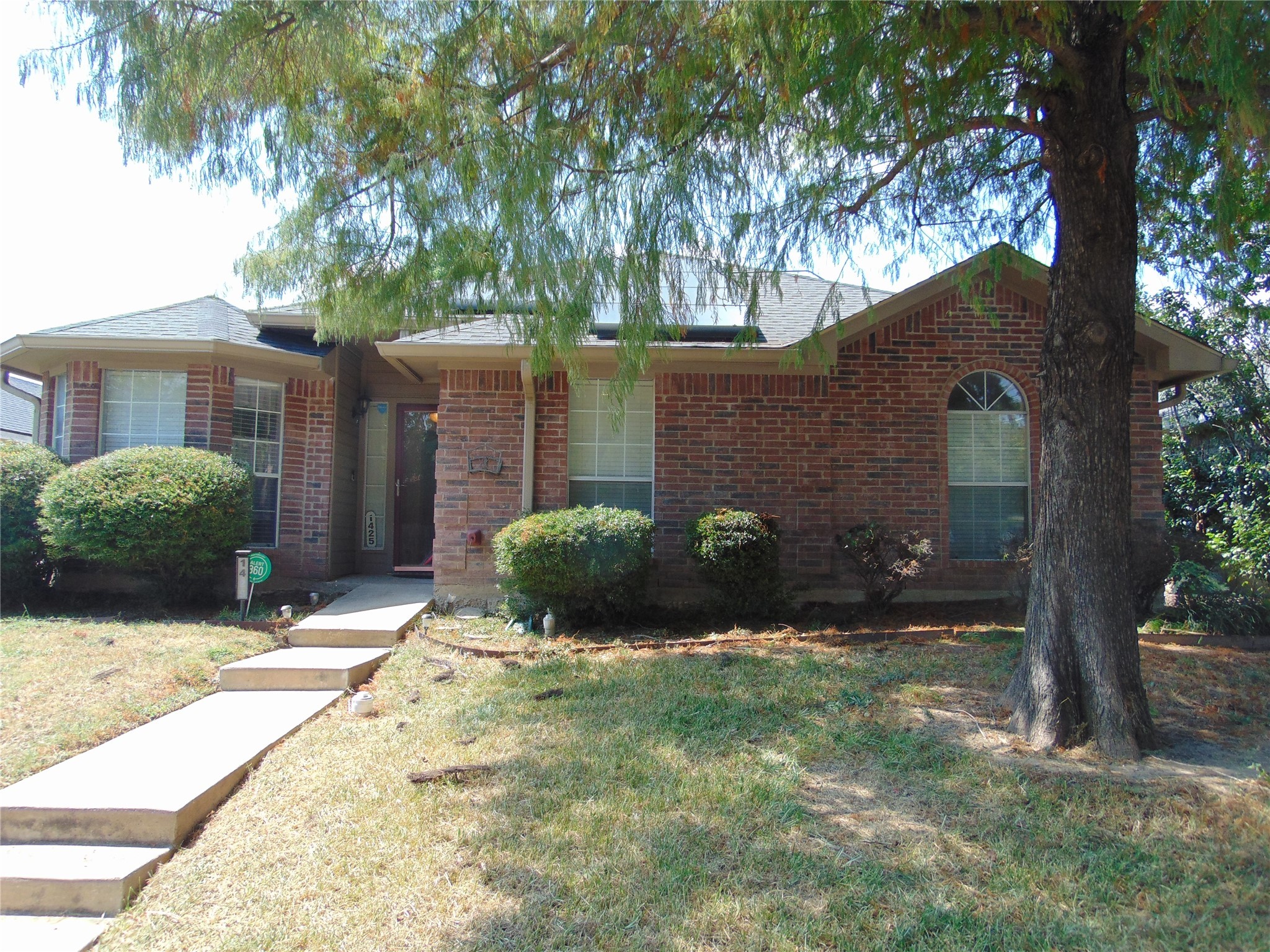 1425 Sunnymeadow Road Lancaster TX 75134