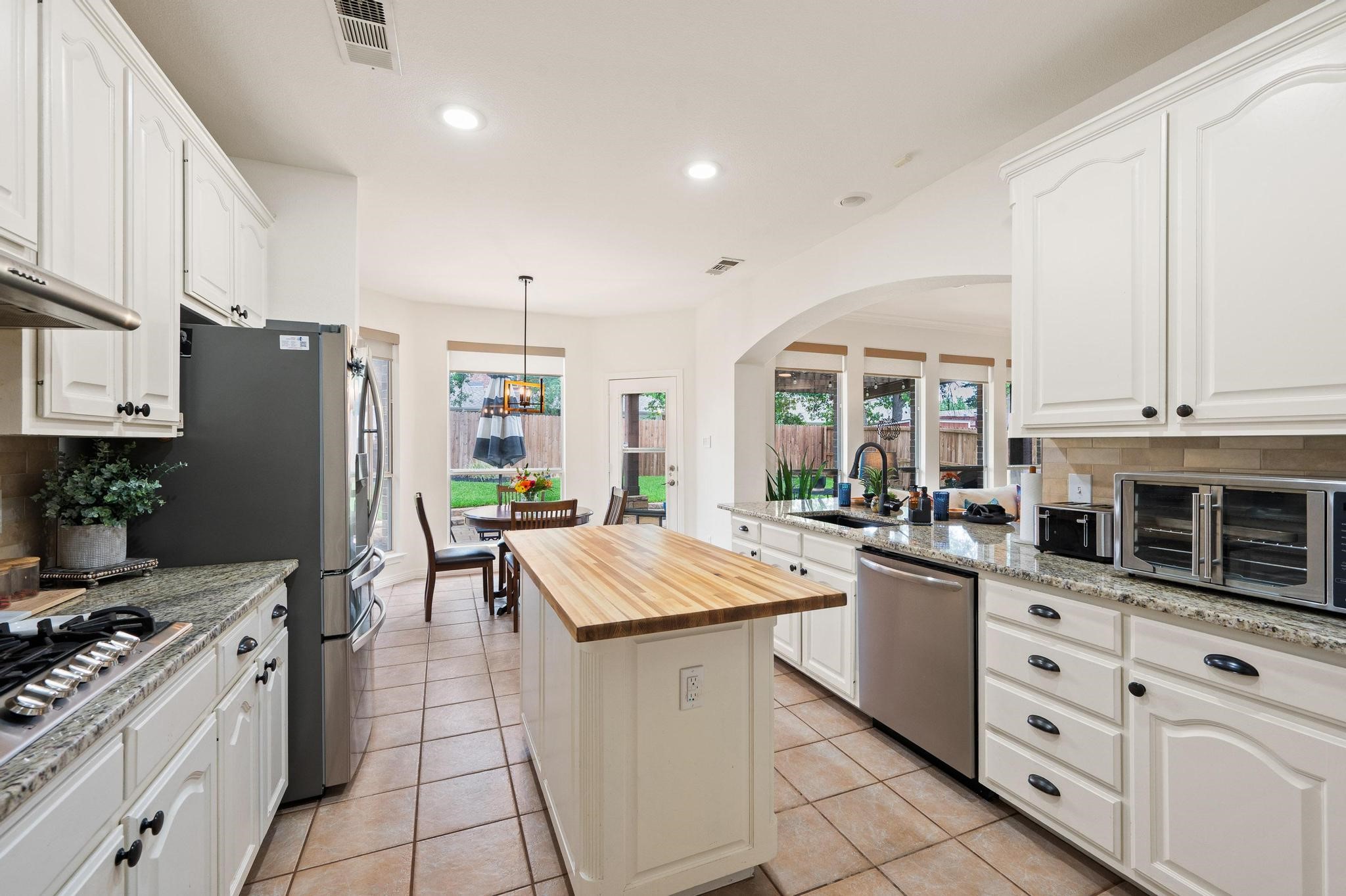 2303 Regina Drive Corinth TX 76210