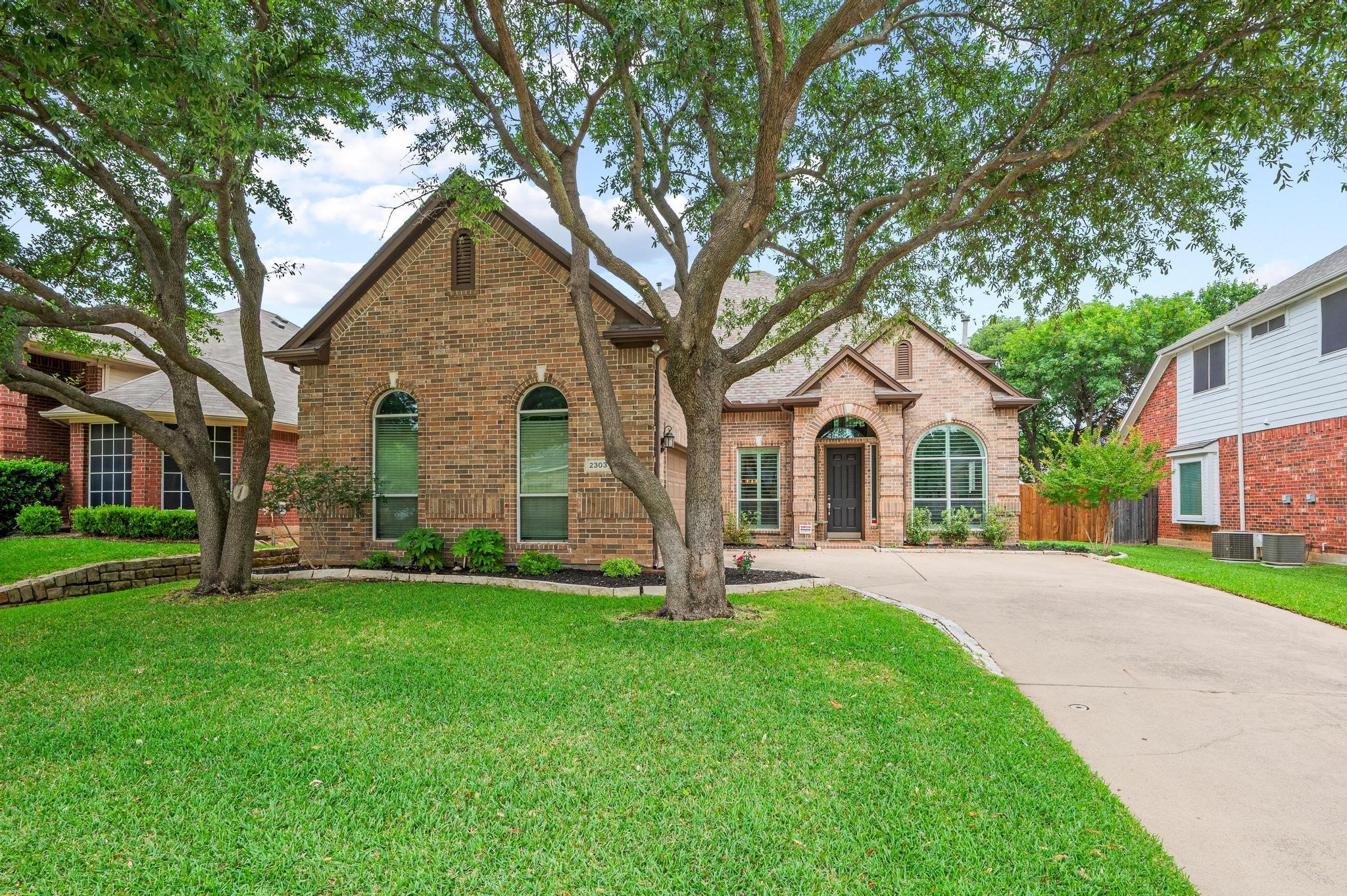 2303 Regina Drive Corinth TX 76210
