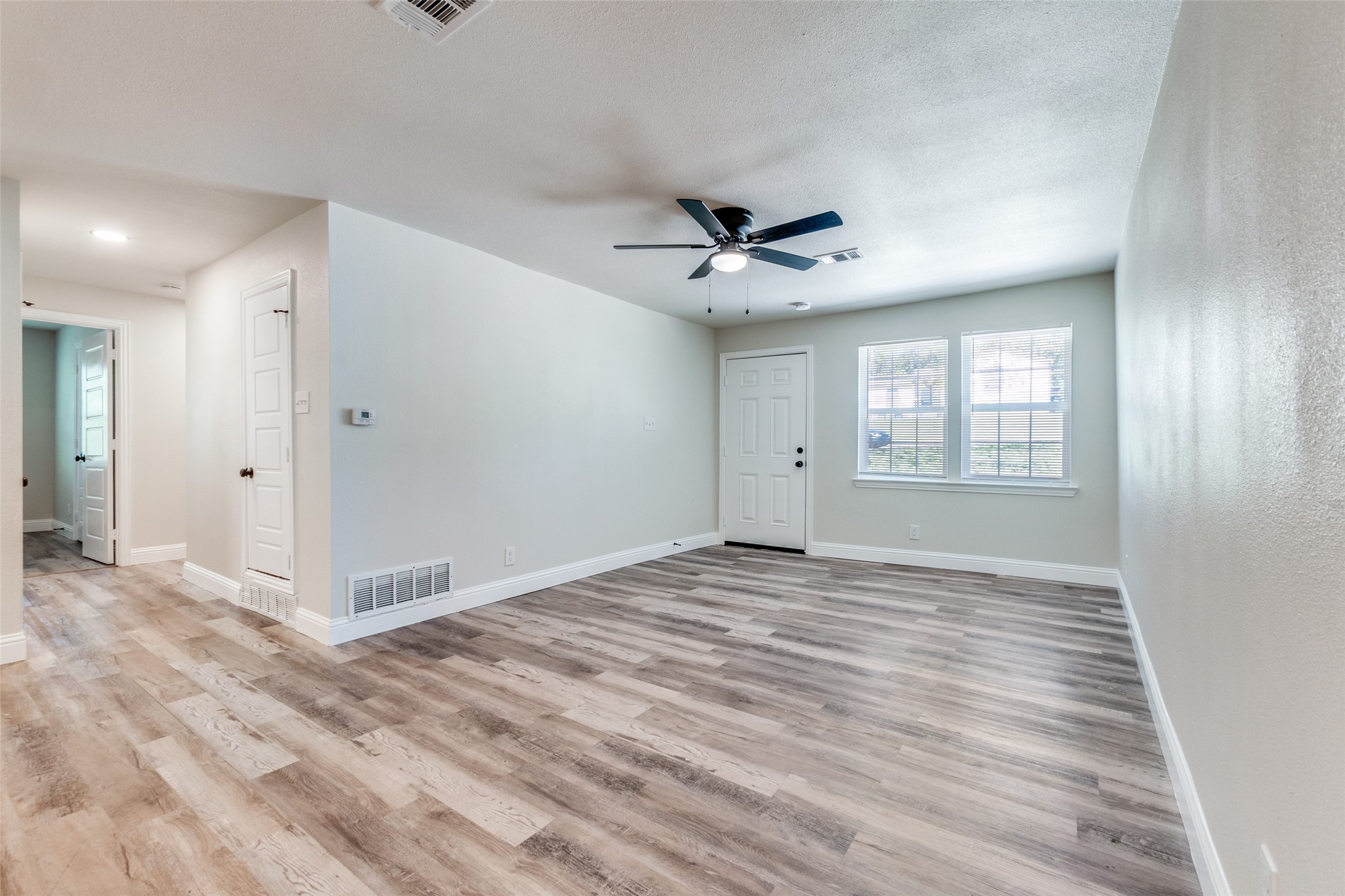 6352 Latta Street Dallas TX 75227