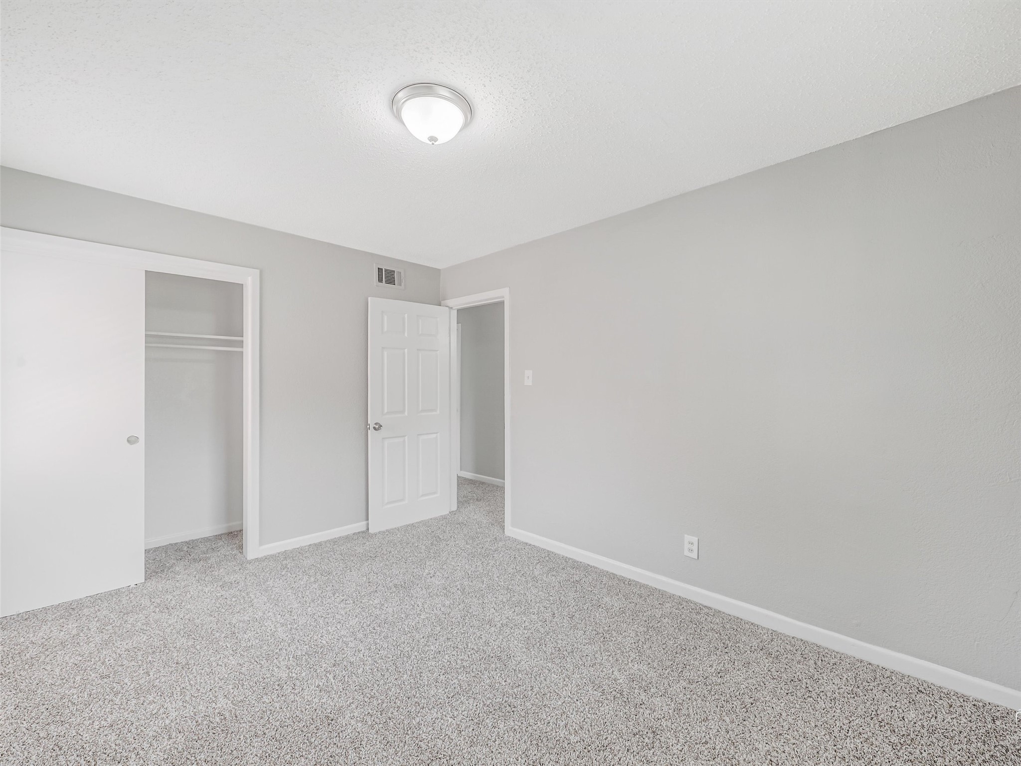 3211 Gus Thomasson Road Dallas TX 75228