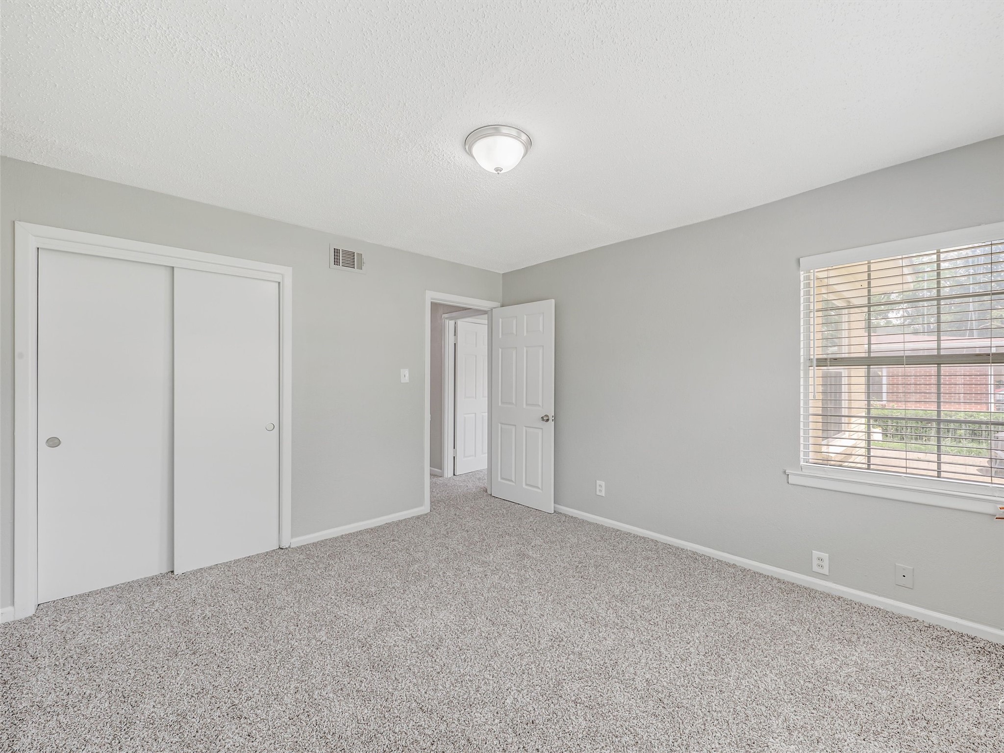 3211 Gus Thomasson Road Dallas TX 75228
