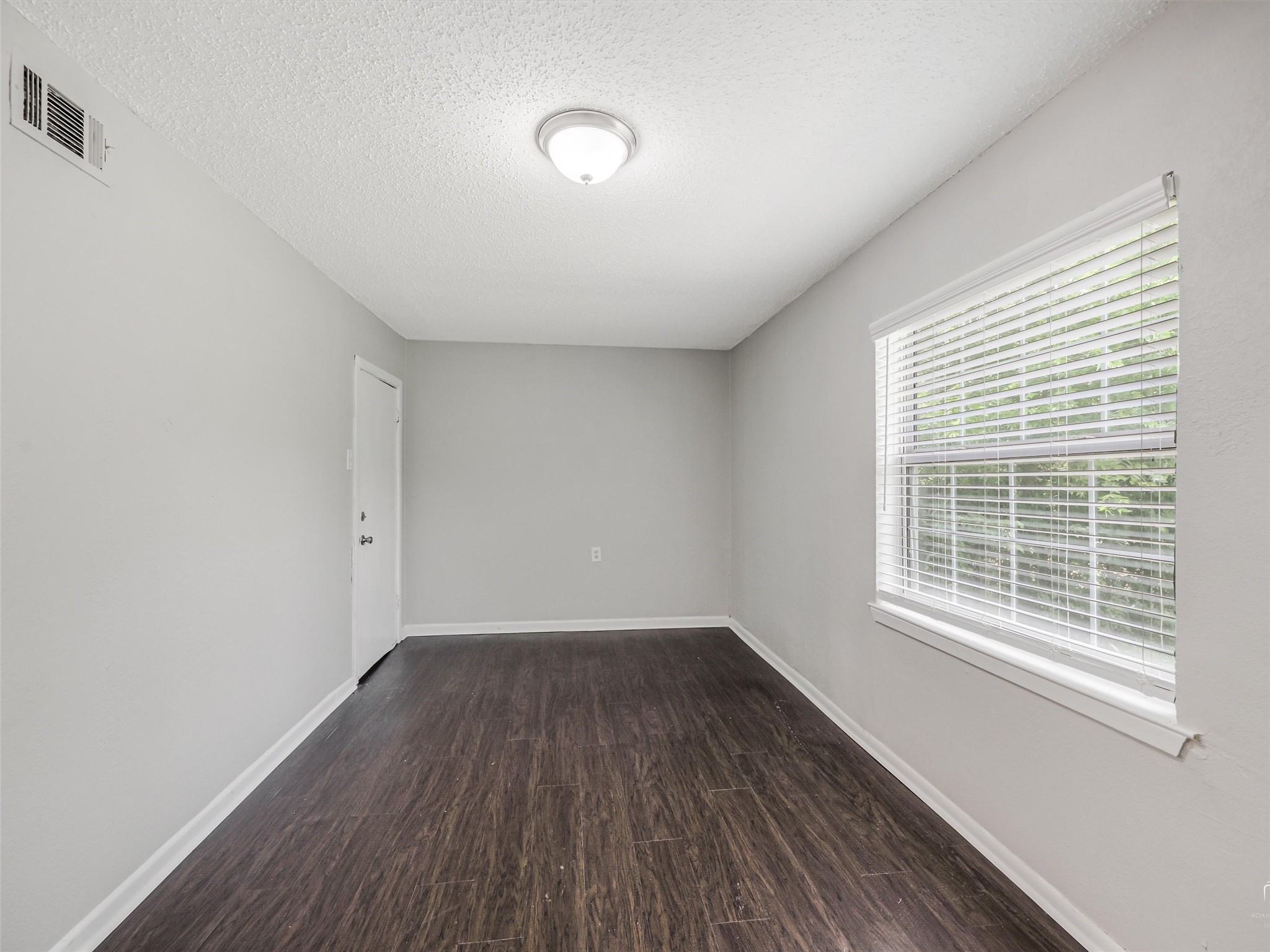 3211 Gus Thomasson Road Dallas TX 75228