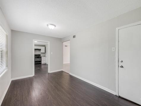 3211 Gus Thomasson Road Dallas TX 75228