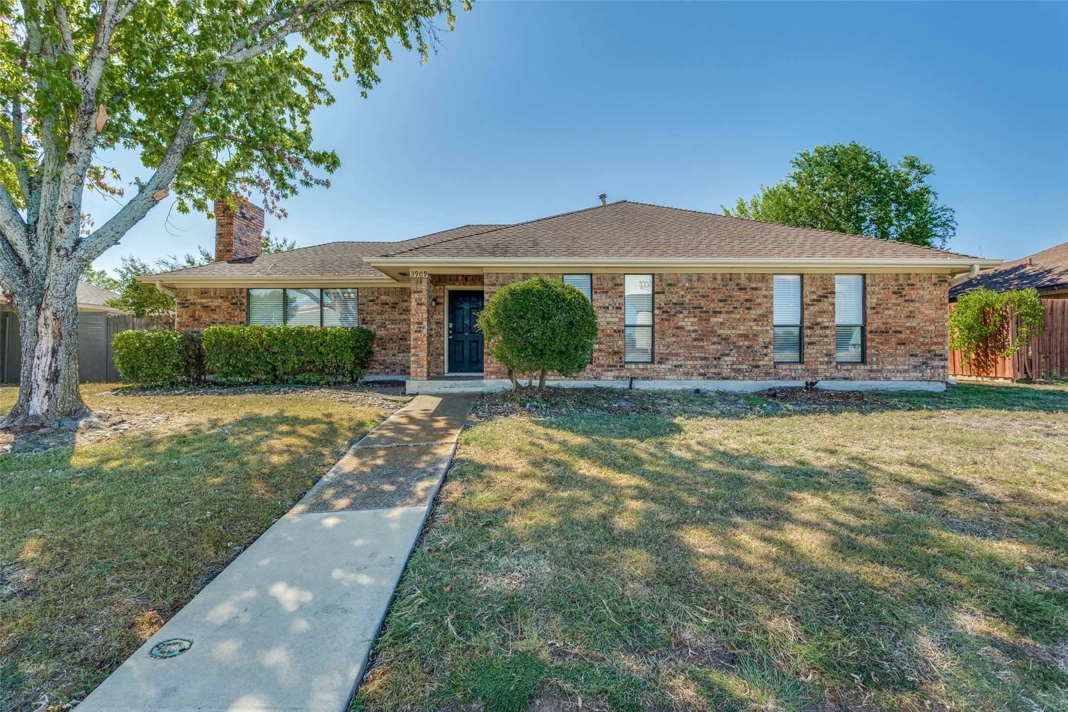 3909 Cheyenne Drive Rowlett TX 75088