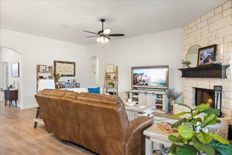 3165 Ferry Boat Lane Granbury TX 76049