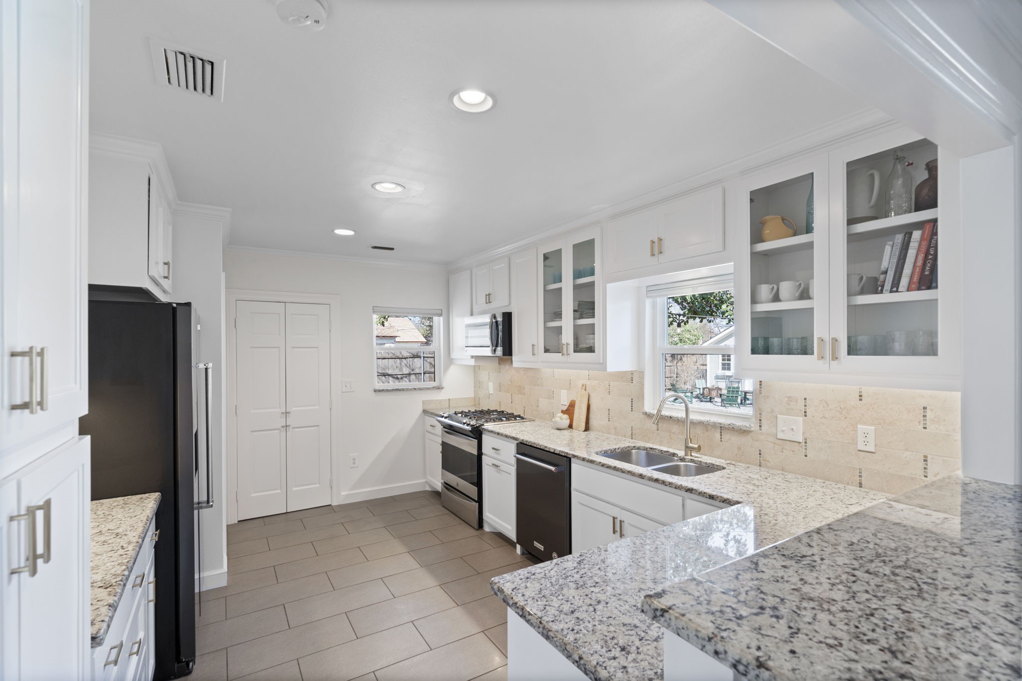 1406 Corto Drive Dallas TX 75218