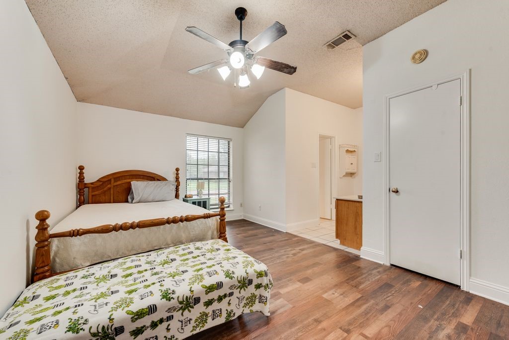 2312 Ember Lee Drive Garland TX 75040