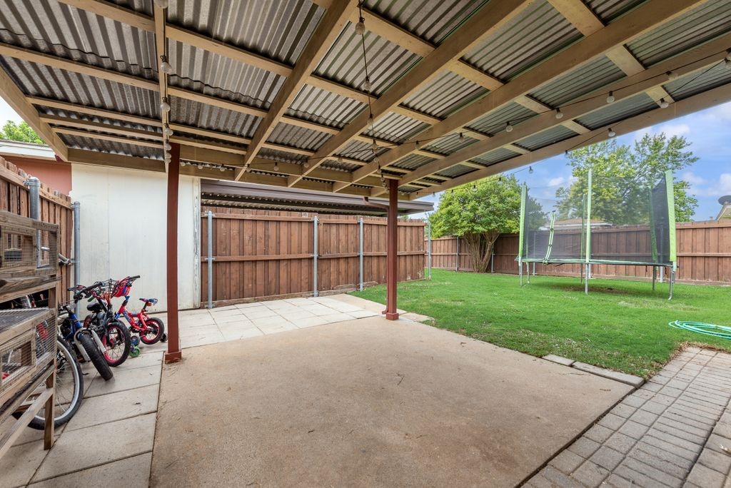 2312 Ember Lee Drive Garland TX 75040