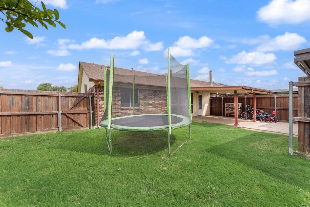2312 Ember Lee Drive Garland TX 75040