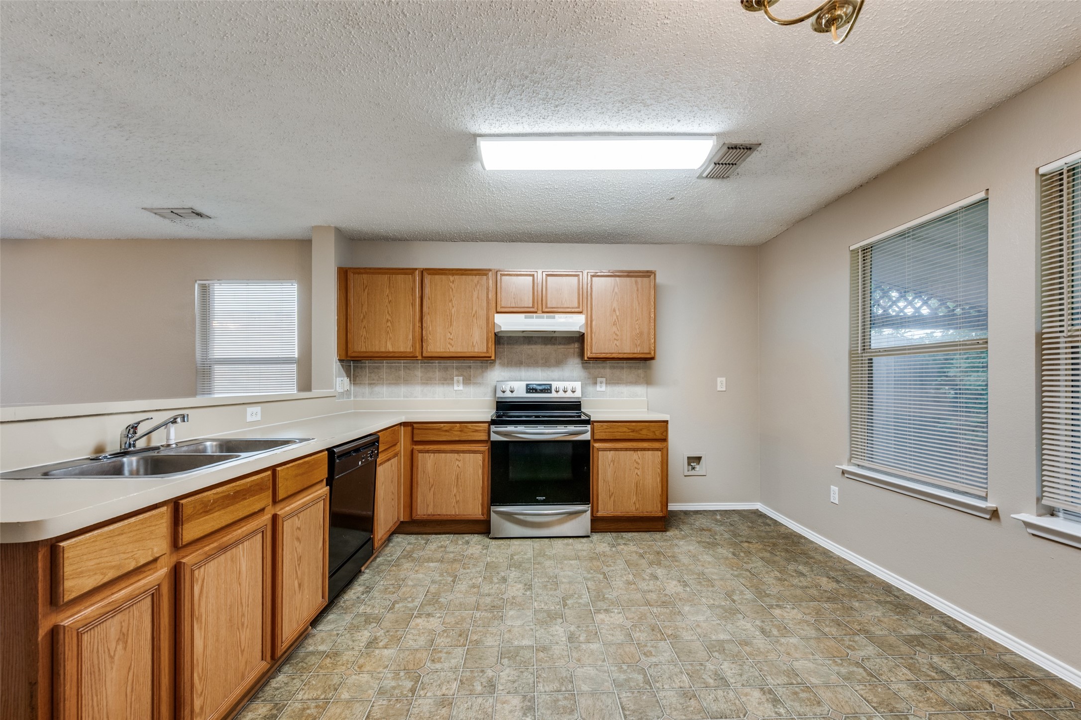 7940 Hidden Brook Drive Fort Worth TX 76120