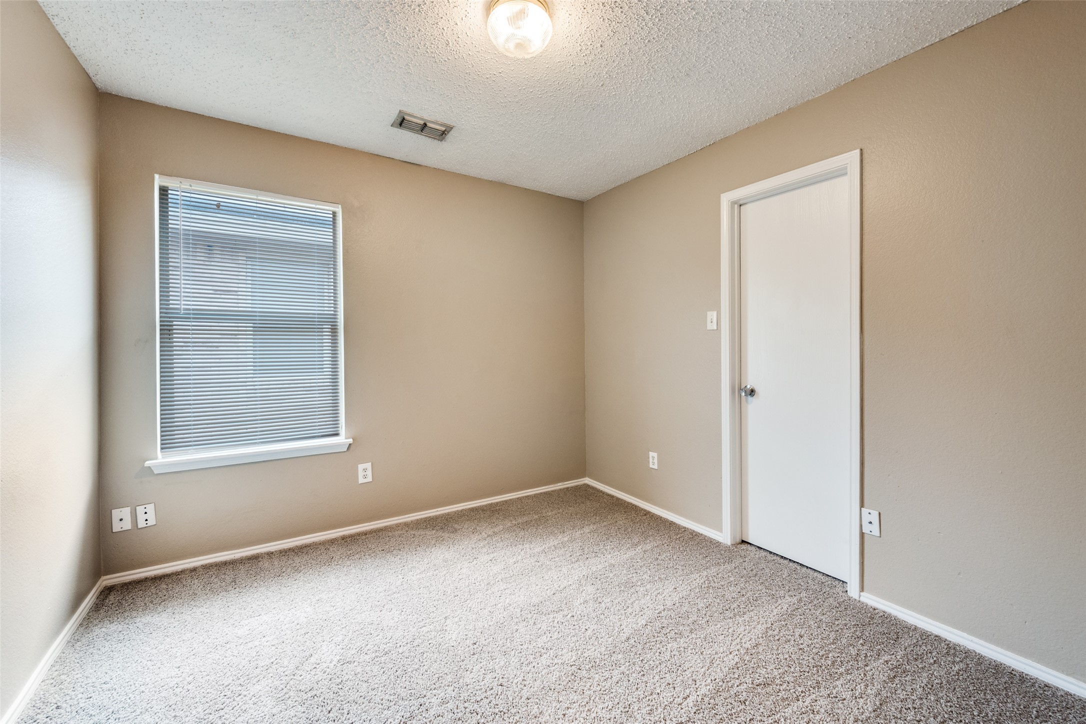 7940 Hidden Brook Drive Fort Worth TX 76120
