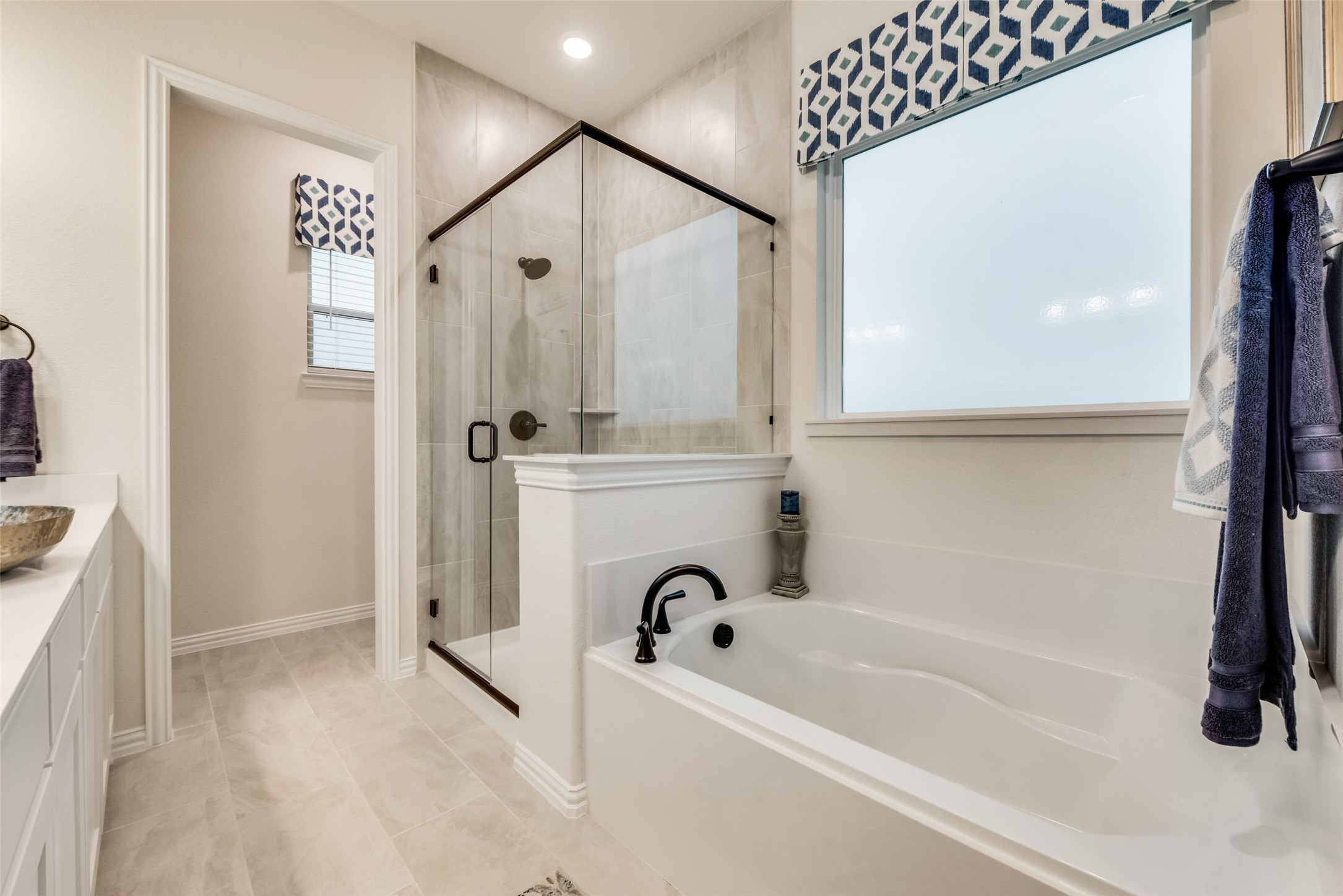 61 Roosevelt Lane Valley View TX 76272