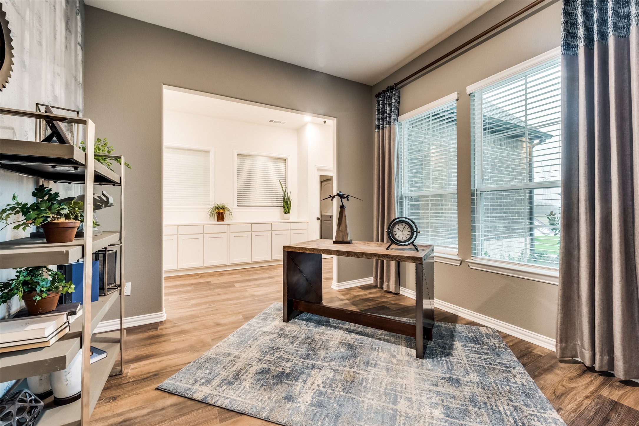 61 Roosevelt Lane Valley View TX 76272